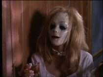 Horror History: Monday, October 31, 1994: “Tales From The Crypt” episode “Only Skin Deep” premiered